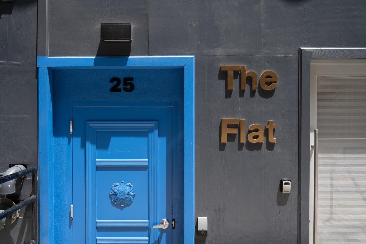 The Flat Nyc Hotel New York Exterior photo
